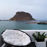 Lulu - Self Catering 莫奈姆瓦夏