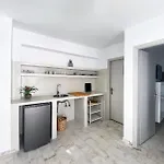 Lulu - Self Catering
