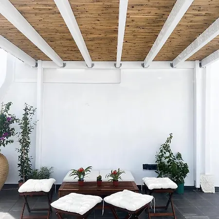 Lulu - Self Catering Apartamento Monemvasía