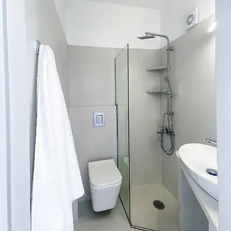 Lulu - Self Catering Lejlighed *
