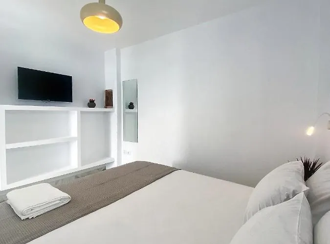 Lulu - Self Catering Apartamento